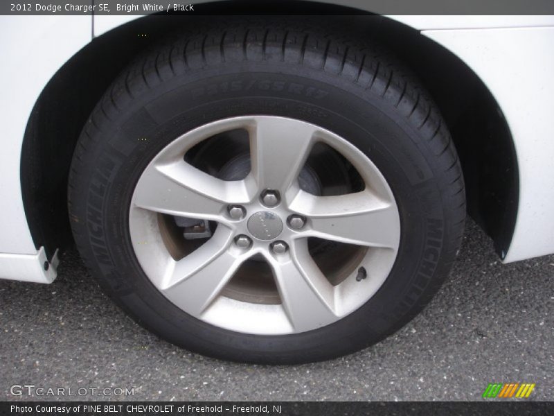 Bright White / Black 2012 Dodge Charger SE