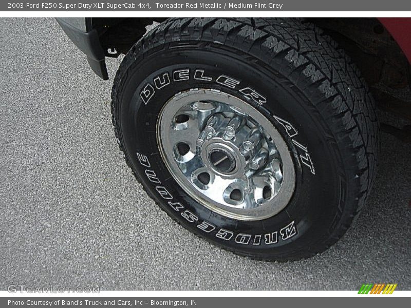 Toreador Red Metallic / Medium Flint Grey 2003 Ford F250 Super Duty XLT SuperCab 4x4