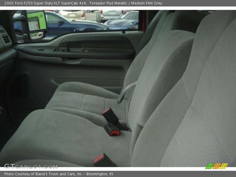 Toreador Red Metallic / Medium Flint Grey 2003 Ford F250 Super Duty XLT SuperCab 4x4