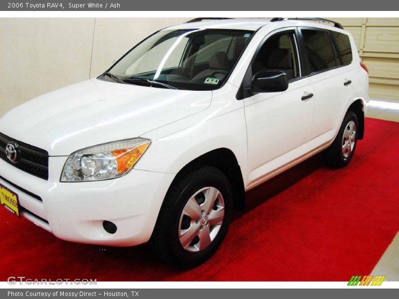 Super White / Ash 2006 Toyota RAV4