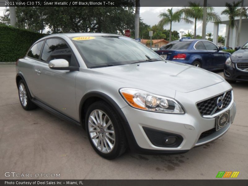 Silver Metallic / Off Black/Blonde T-Tec 2011 Volvo C30 T5