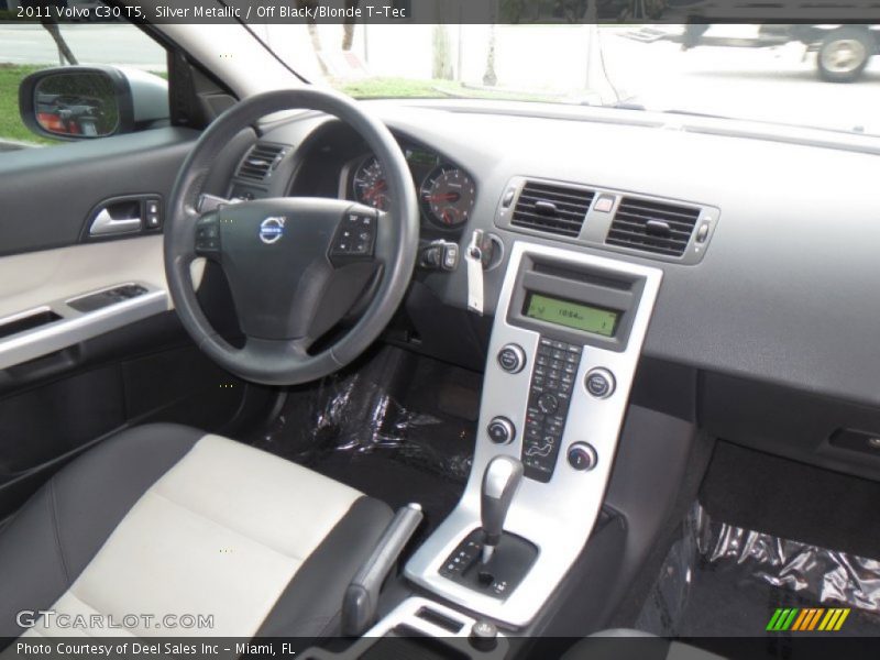 Silver Metallic / Off Black/Blonde T-Tec 2011 Volvo C30 T5