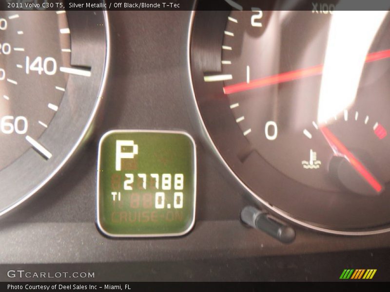 Silver Metallic / Off Black/Blonde T-Tec 2011 Volvo C30 T5