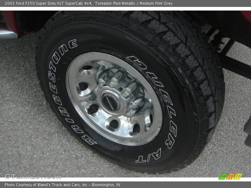 Toreador Red Metallic / Medium Flint Grey 2003 Ford F250 Super Duty XLT SuperCab 4x4
