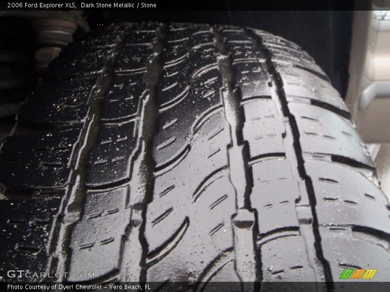 Dark Stone Metallic / Stone 2006 Ford Explorer XLS