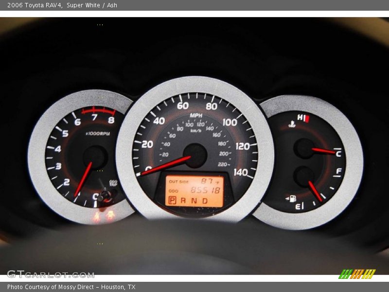 Super White / Ash 2006 Toyota RAV4