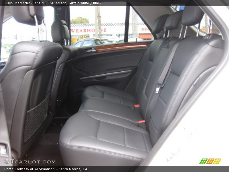 Arctic White / Black 2009 Mercedes-Benz ML 350 4Matic