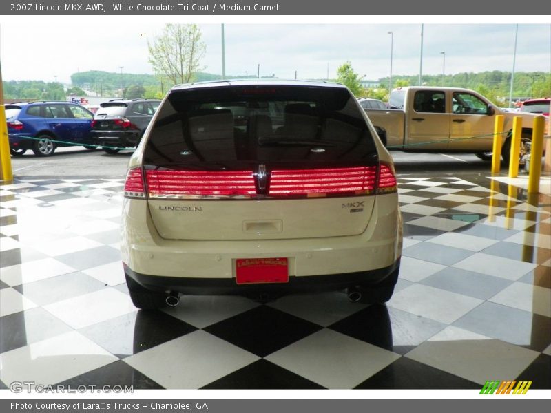 White Chocolate Tri Coat / Medium Camel 2007 Lincoln MKX AWD