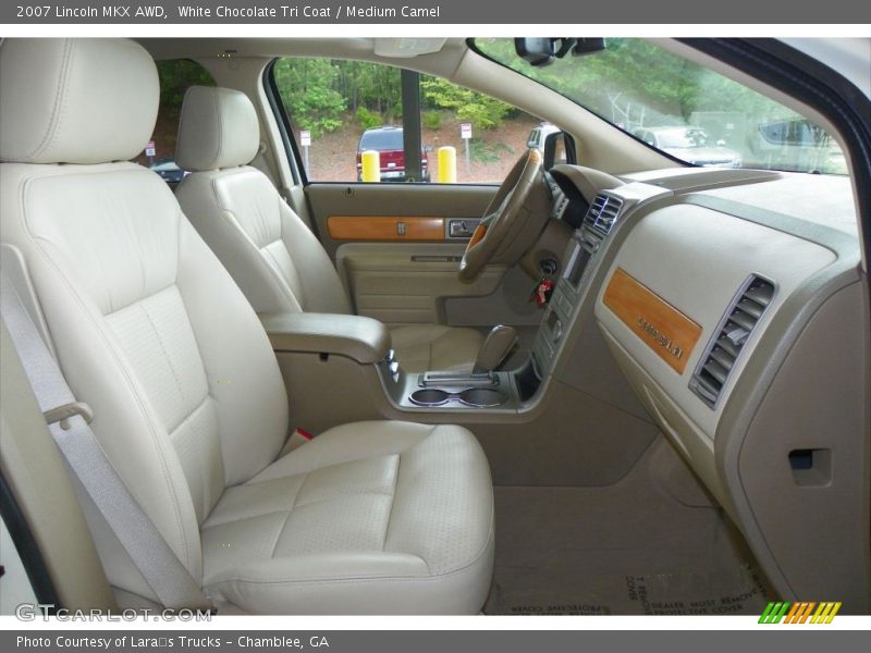 White Chocolate Tri Coat / Medium Camel 2007 Lincoln MKX AWD