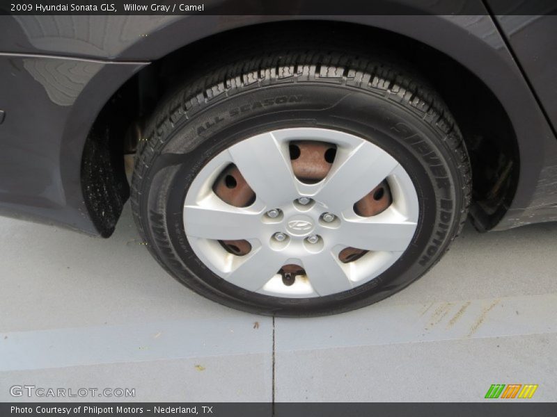 Willow Gray / Camel 2009 Hyundai Sonata GLS