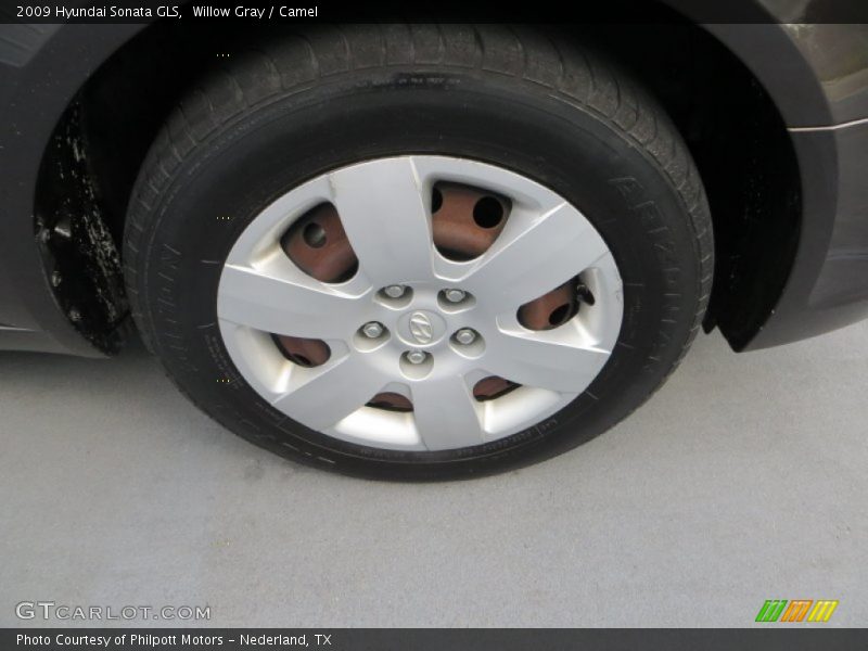 Willow Gray / Camel 2009 Hyundai Sonata GLS