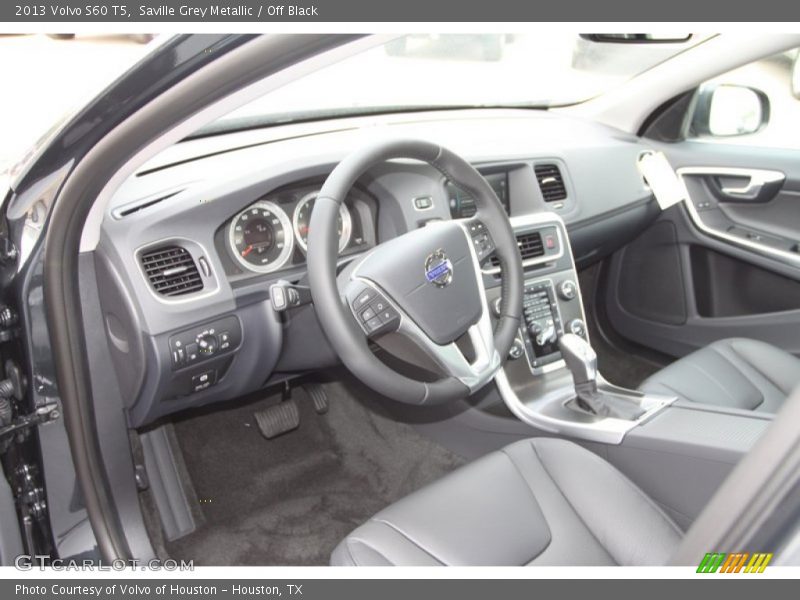 Saville Grey Metallic / Off Black 2013 Volvo S60 T5