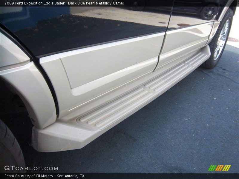 Dark Blue Pearl Metallic / Camel 2009 Ford Expedition Eddie Bauer