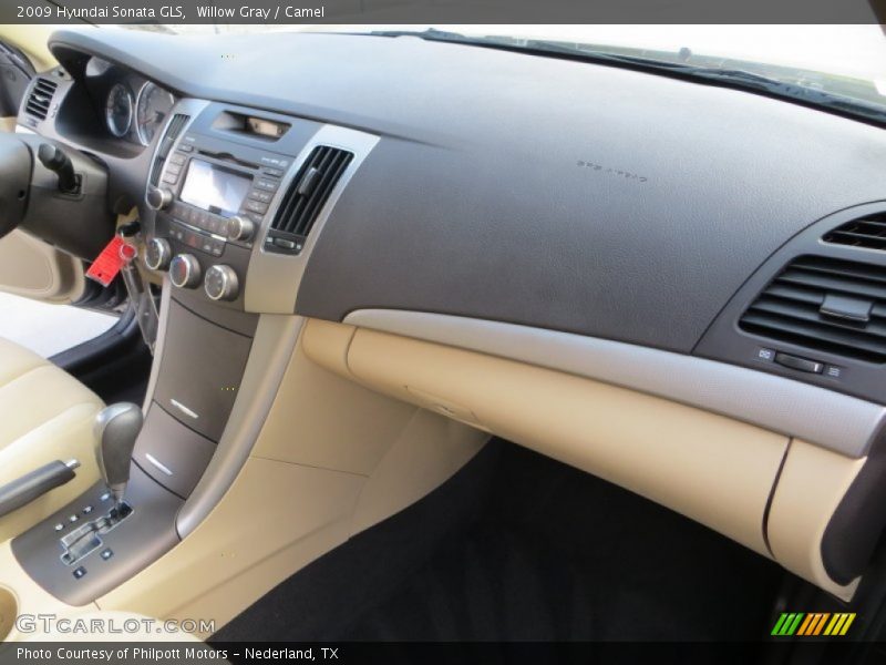Willow Gray / Camel 2009 Hyundai Sonata GLS