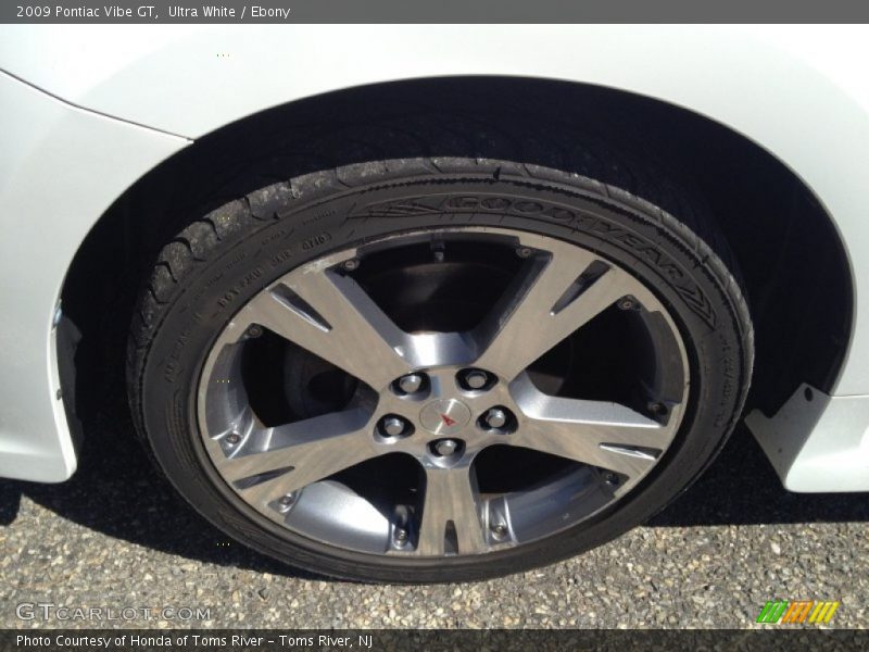 Ultra White / Ebony 2009 Pontiac Vibe GT