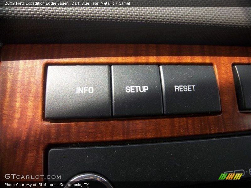Dark Blue Pearl Metallic / Camel 2009 Ford Expedition Eddie Bauer