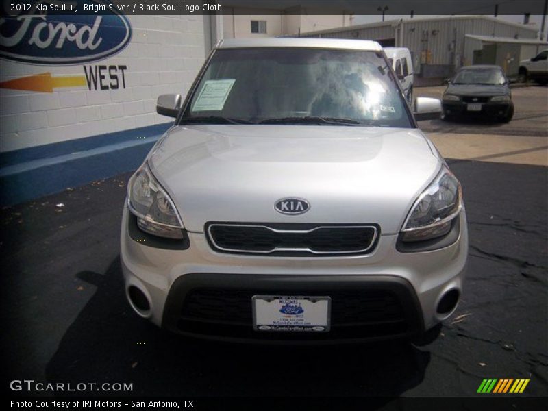 Bright Silver / Black Soul Logo Cloth 2012 Kia Soul +