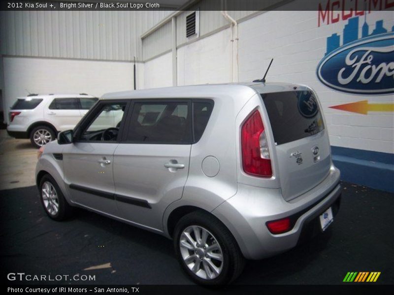 Bright Silver / Black Soul Logo Cloth 2012 Kia Soul +