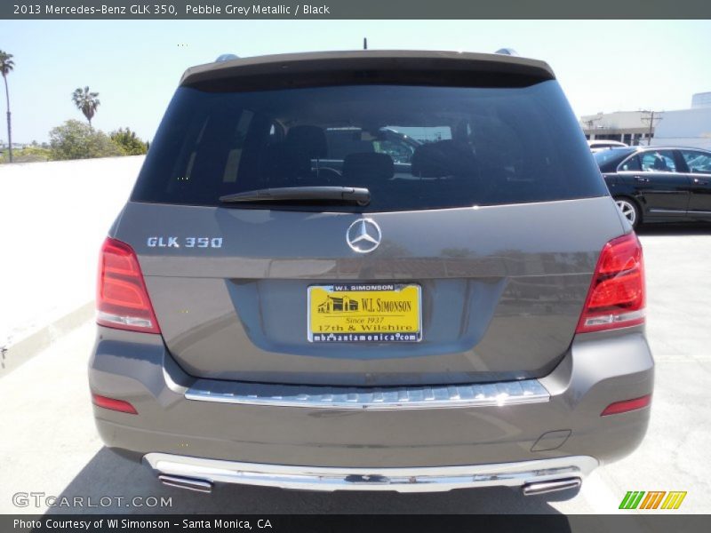 Pebble Grey Metallic / Black 2013 Mercedes-Benz GLK 350