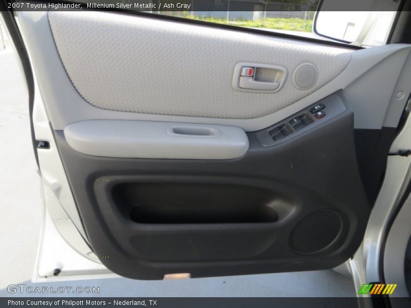 Millenium Silver Metallic / Ash Gray 2007 Toyota Highlander