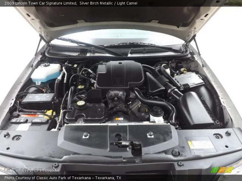  2009 Town Car Signature Limited Engine - 4.6 Liter SOHC 16-Valve FFV V8