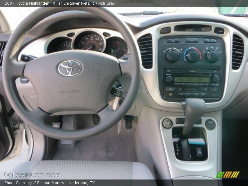 Millenium Silver Metallic / Ash Gray 2007 Toyota Highlander