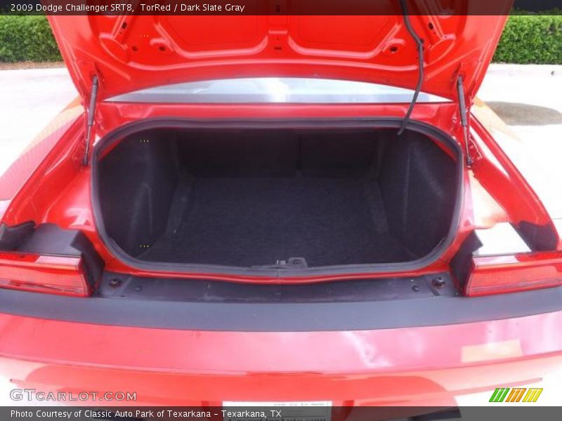 TorRed / Dark Slate Gray 2009 Dodge Challenger SRT8