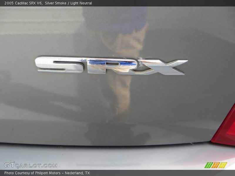 Silver Smoke / Light Neutral 2005 Cadillac SRX V6