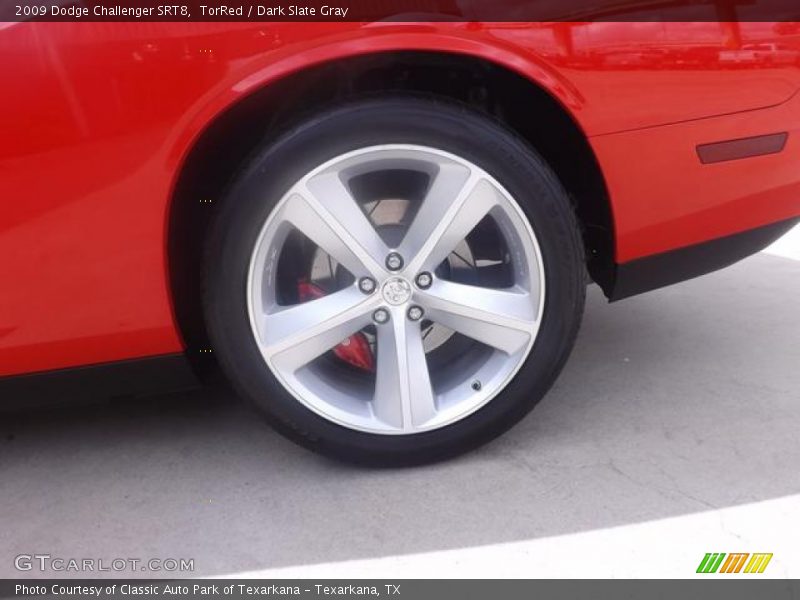  2009 Challenger SRT8 Wheel