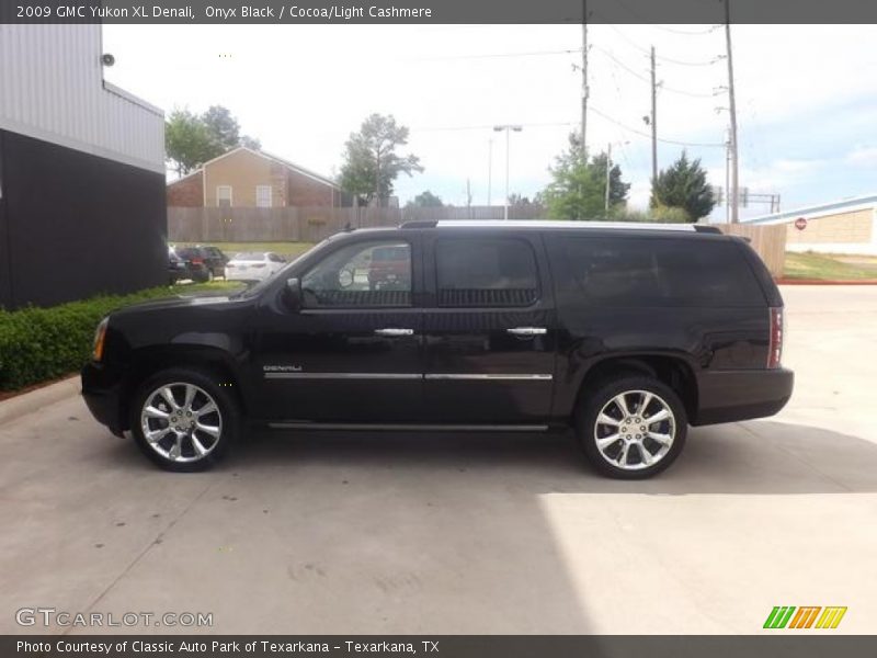 Onyx Black / Cocoa/Light Cashmere 2009 GMC Yukon XL Denali
