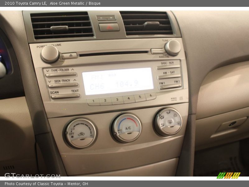 Aloe Green Metallic / Bisque 2010 Toyota Camry LE