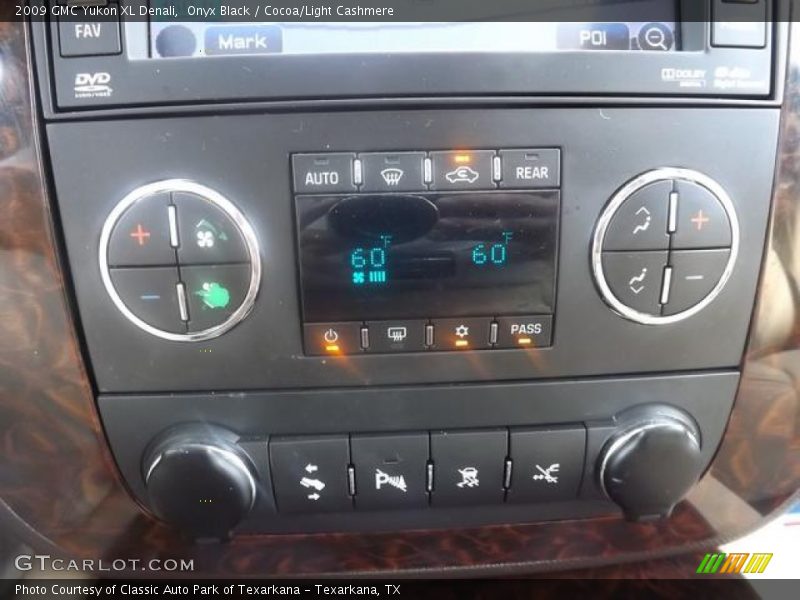 Onyx Black / Cocoa/Light Cashmere 2009 GMC Yukon XL Denali