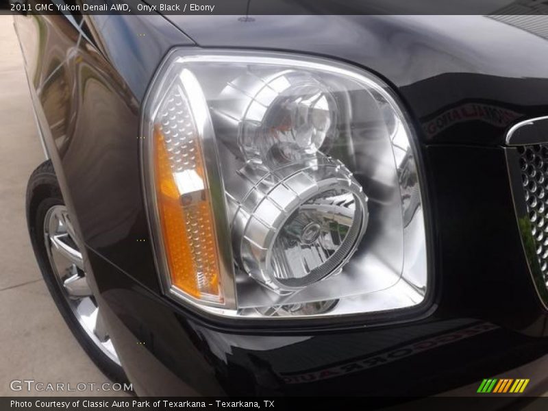 Onyx Black / Ebony 2011 GMC Yukon Denali AWD