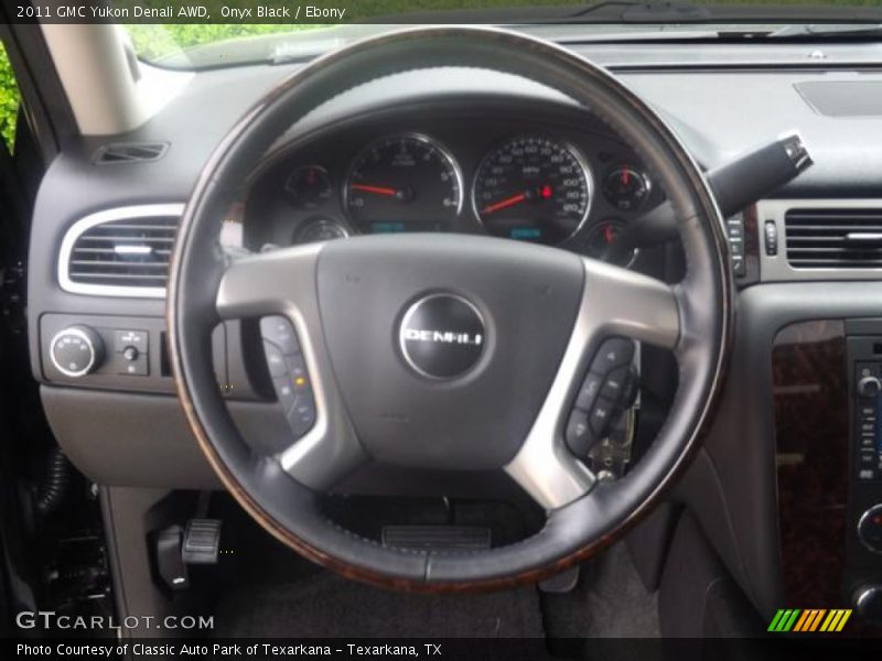 Onyx Black / Ebony 2011 GMC Yukon Denali AWD
