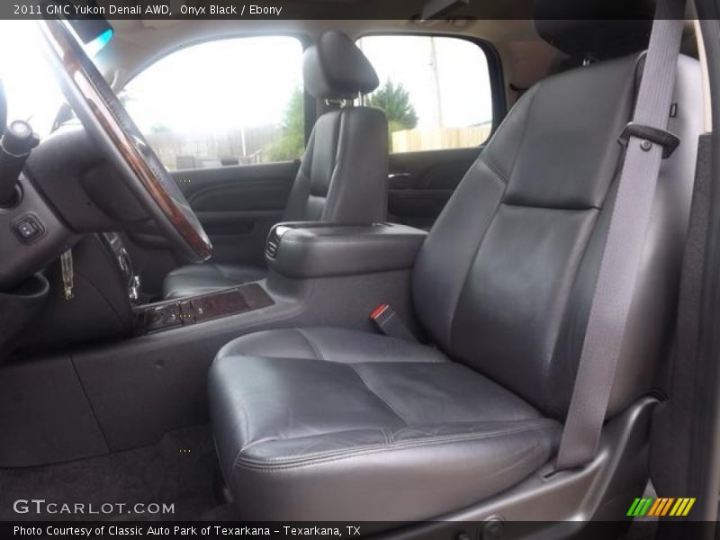 Onyx Black / Ebony 2011 GMC Yukon Denali AWD