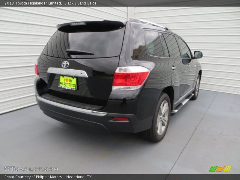 Black / Sand Beige 2013 Toyota Highlander Limited