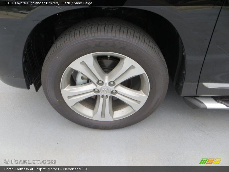 Black / Sand Beige 2013 Toyota Highlander Limited