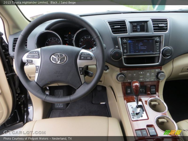 Black / Sand Beige 2013 Toyota Highlander Limited