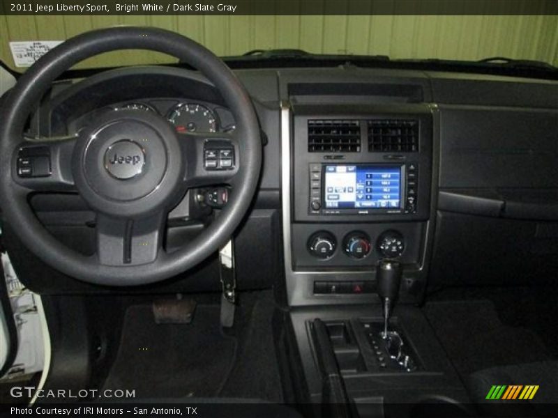Bright White / Dark Slate Gray 2011 Jeep Liberty Sport