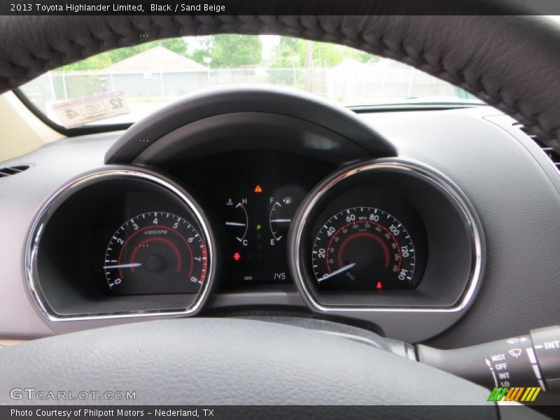 Black / Sand Beige 2013 Toyota Highlander Limited