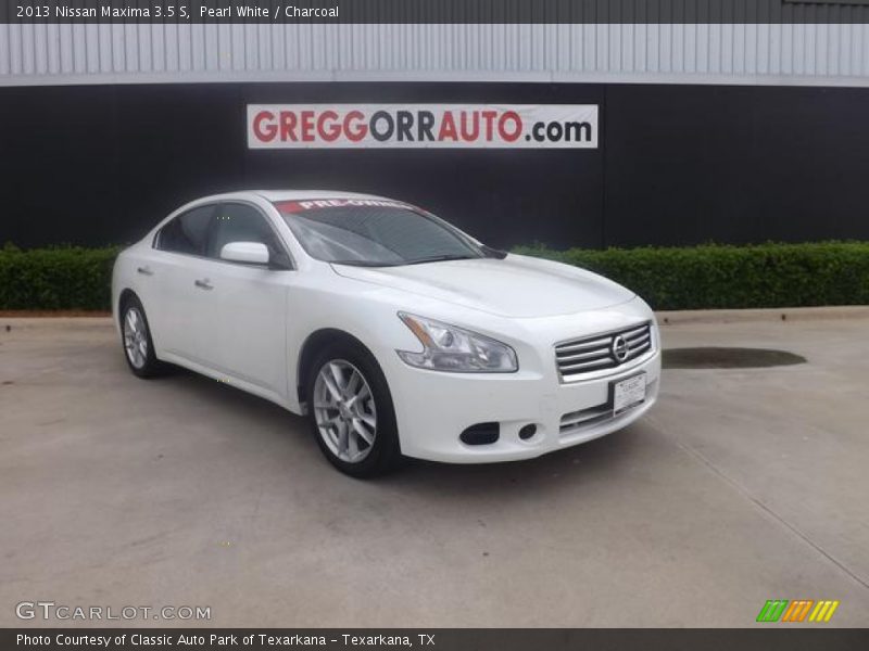 Pearl White / Charcoal 2013 Nissan Maxima 3.5 S