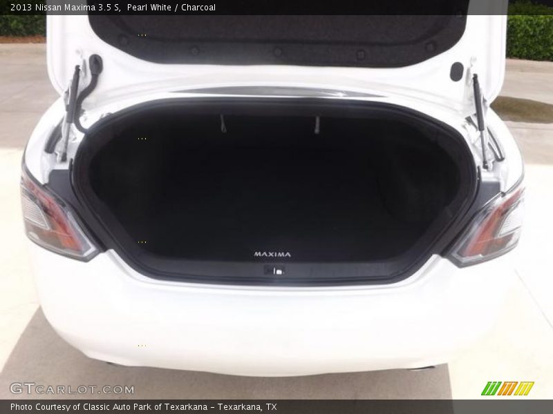 Pearl White / Charcoal 2013 Nissan Maxima 3.5 S