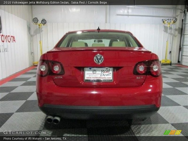 Salsa Red / Cornsilk Beige 2010 Volkswagen Jetta Wolfsburg Edition Sedan