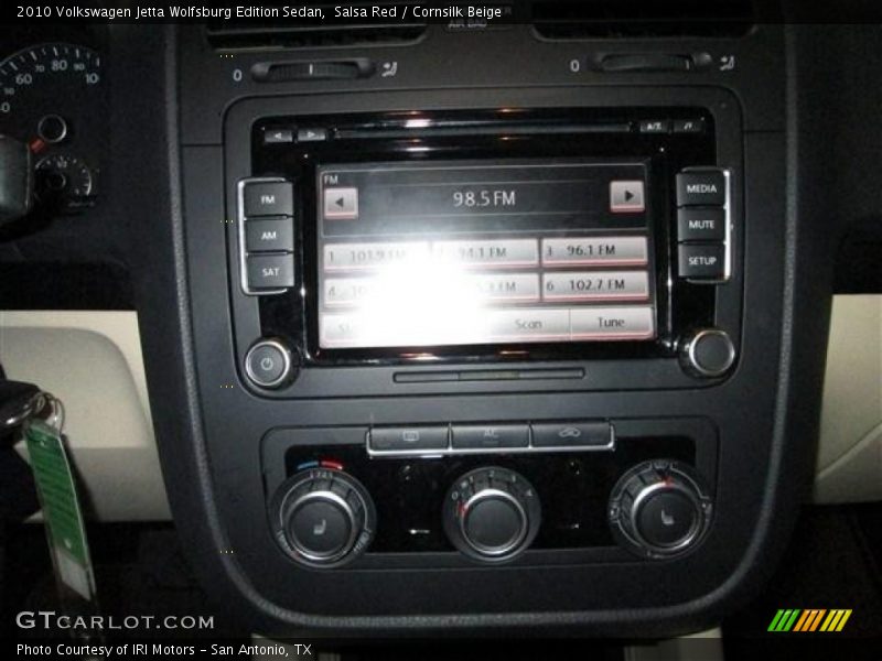 Salsa Red / Cornsilk Beige 2010 Volkswagen Jetta Wolfsburg Edition Sedan