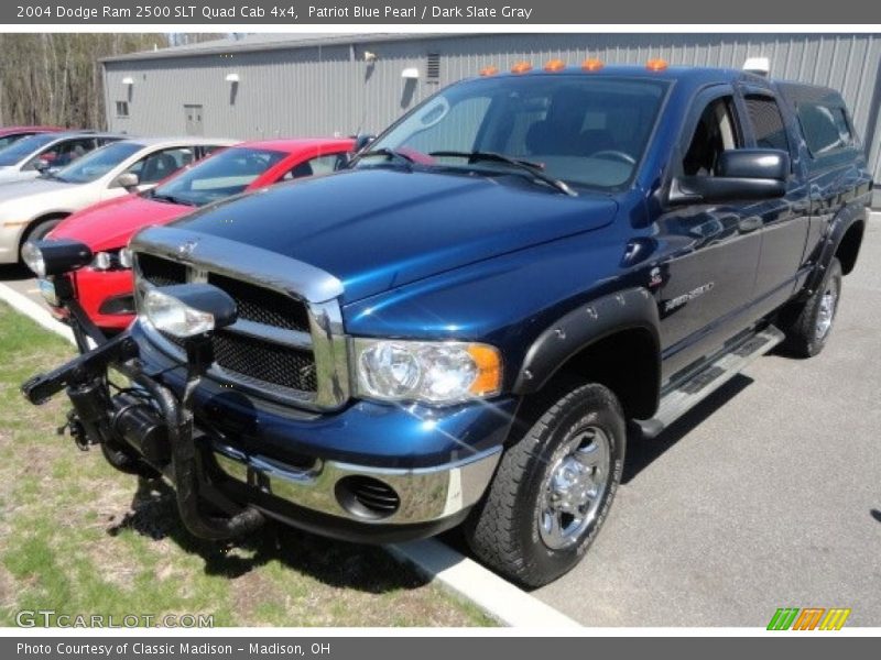 Patriot Blue Pearl / Dark Slate Gray 2004 Dodge Ram 2500 SLT Quad Cab 4x4