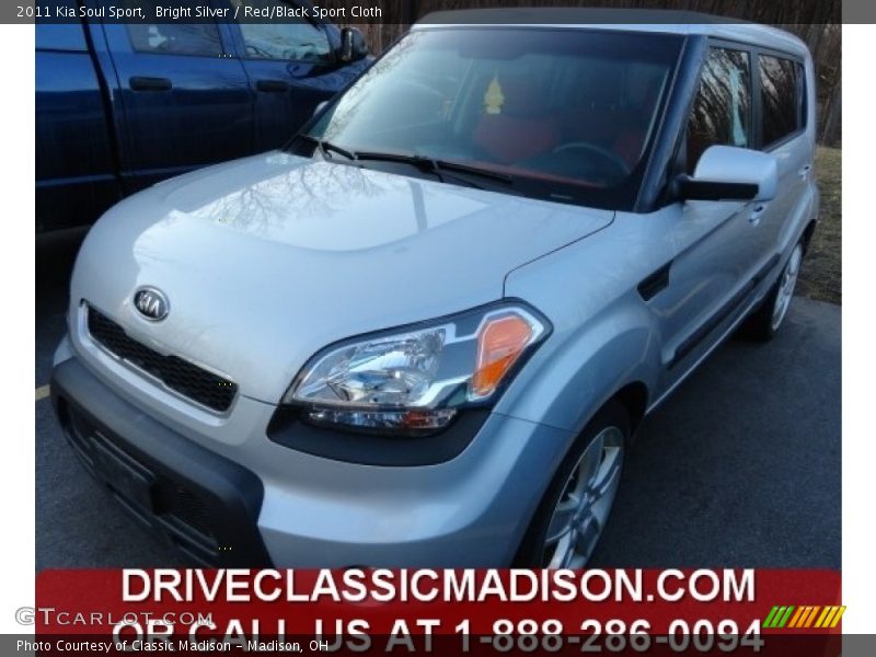Bright Silver / Red/Black Sport Cloth 2011 Kia Soul Sport