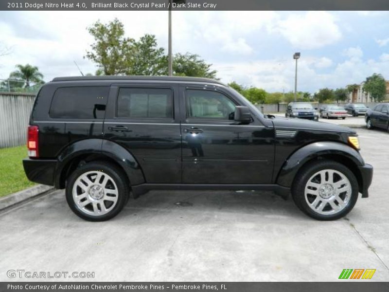 Brilliant Black Crystal Pearl / Dark Slate Gray 2011 Dodge Nitro Heat 4.0