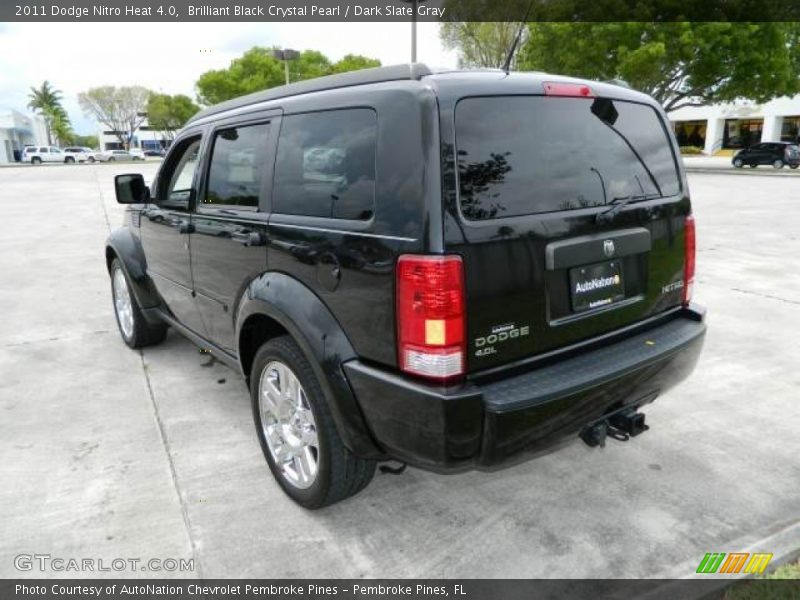 Brilliant Black Crystal Pearl / Dark Slate Gray 2011 Dodge Nitro Heat 4.0