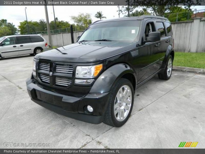 Brilliant Black Crystal Pearl / Dark Slate Gray 2011 Dodge Nitro Heat 4.0