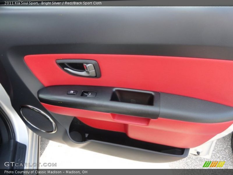 Bright Silver / Red/Black Sport Cloth 2011 Kia Soul Sport